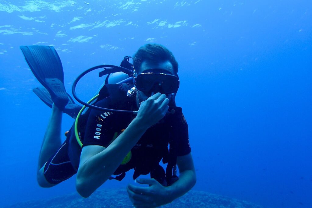 Makali safaris, diving