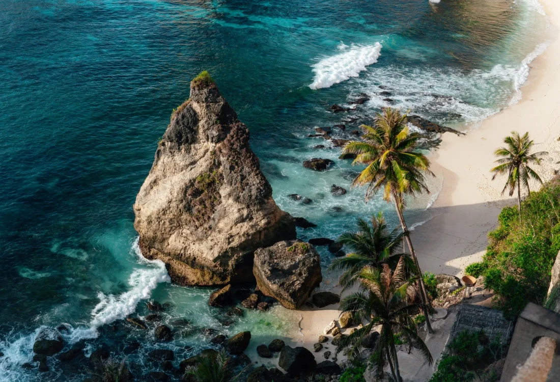 beautiful-diamond-beach-penida-island-bali-indonesia beautiful-diamond-beach-penida-island-bali-indonesia